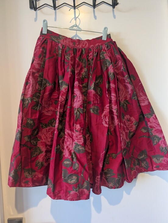 Vixen by Micheline Pitt Dresses & Skirts - Vintage Red Rose Swing Skirt